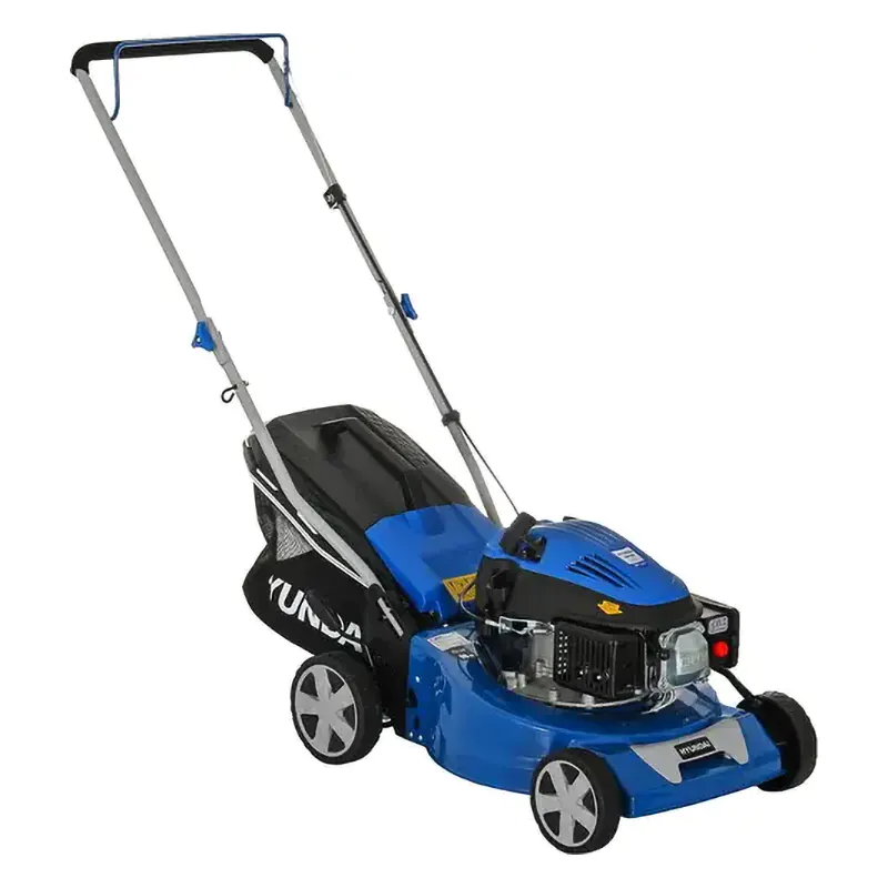 Hyundai L 4220 бензиновая газонокосилка