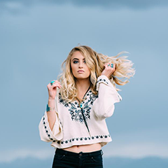 Бесплатная выгрузка женской одежды из Украины