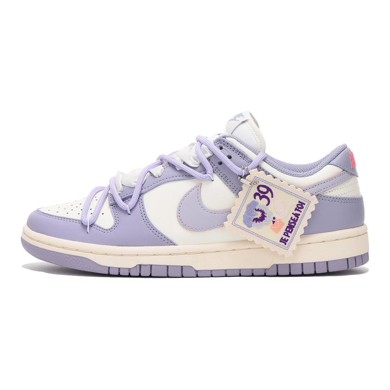 Nike Dunk Low vibe